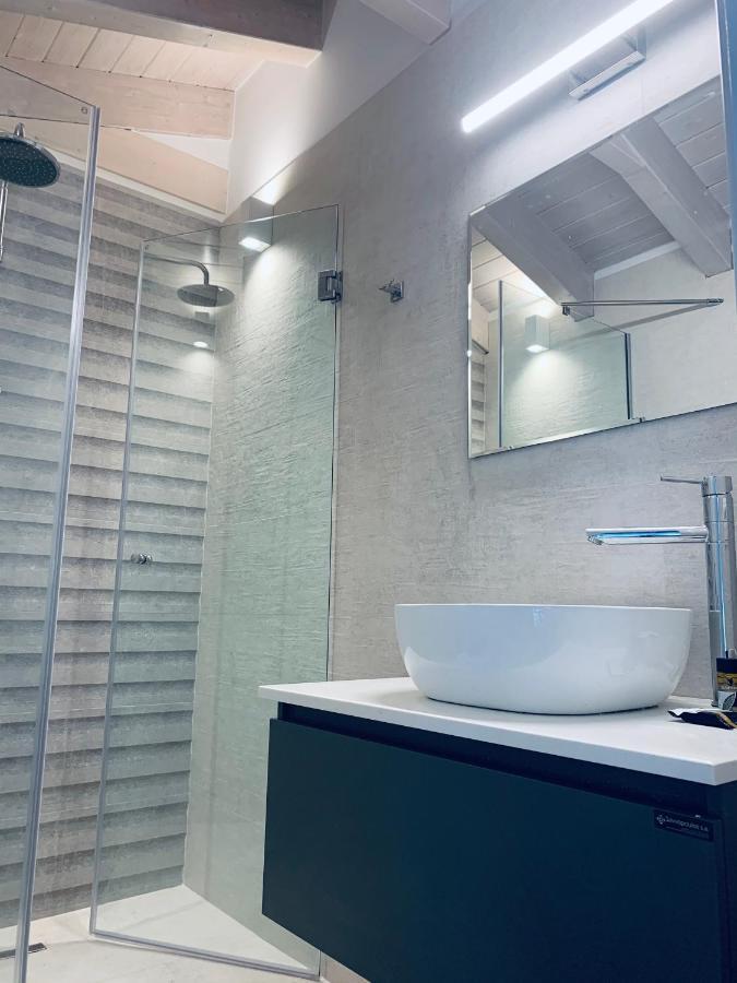 Terpsichore Boutique Bright New Sofita Studios And Appartment Дасія Екстер'єр фото