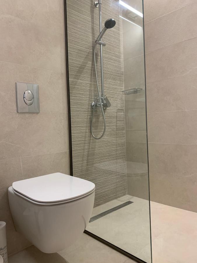 Terpsichore Boutique Bright New Sofita Studios And Appartment Дасія Екстер'єр фото