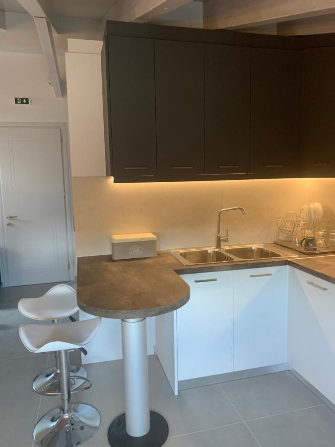 Terpsichore Boutique Bright New Sofita Studios And Appartment Дасія Екстер'єр фото